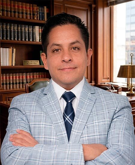 Lic. José Díaz